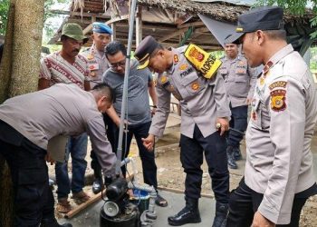 Kapolres Bireuen Bantu Sumur Bor dan Pompa Air Untuk Masyarakat Miskin